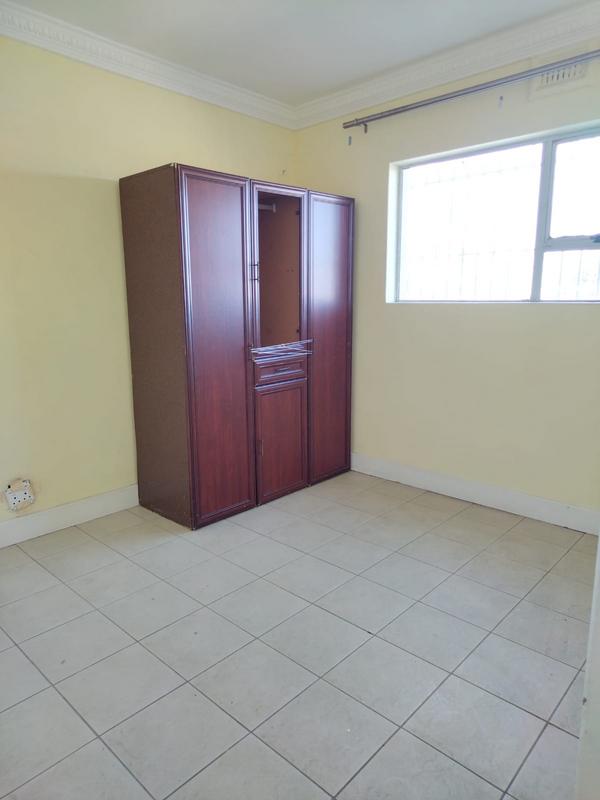 To Let 3 Bedroom Property for Rent in Lansdowne Western Cape